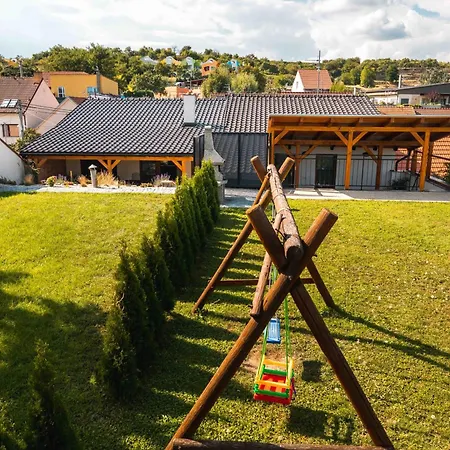 Apartmány Pavlovice * Velké Pavlovice