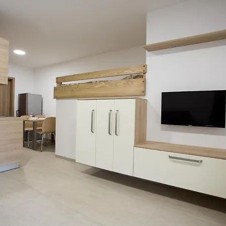 V Udoli Apartment